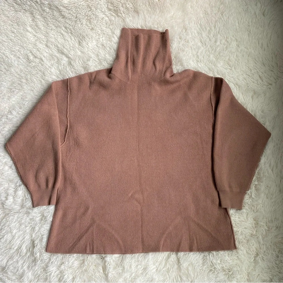 Free People Wonderful Turtleneck Pullover Sweater.  Size L.  Winter Bloom. Pink. - Picture 2 of 9